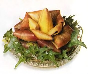 Композиция из артишока Розы из артишоков. Цветы из овощей
