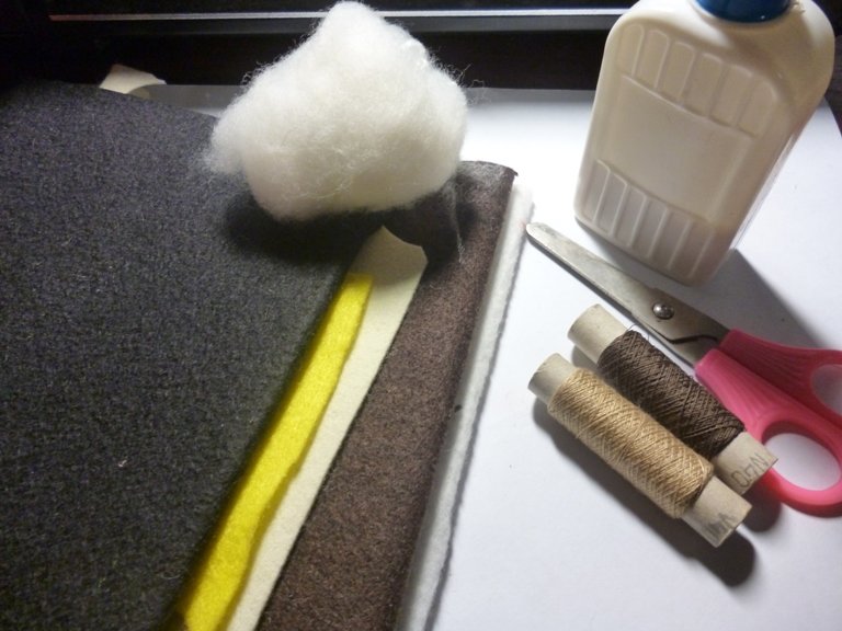 Materials felt monkey