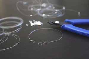 loop of fishing line